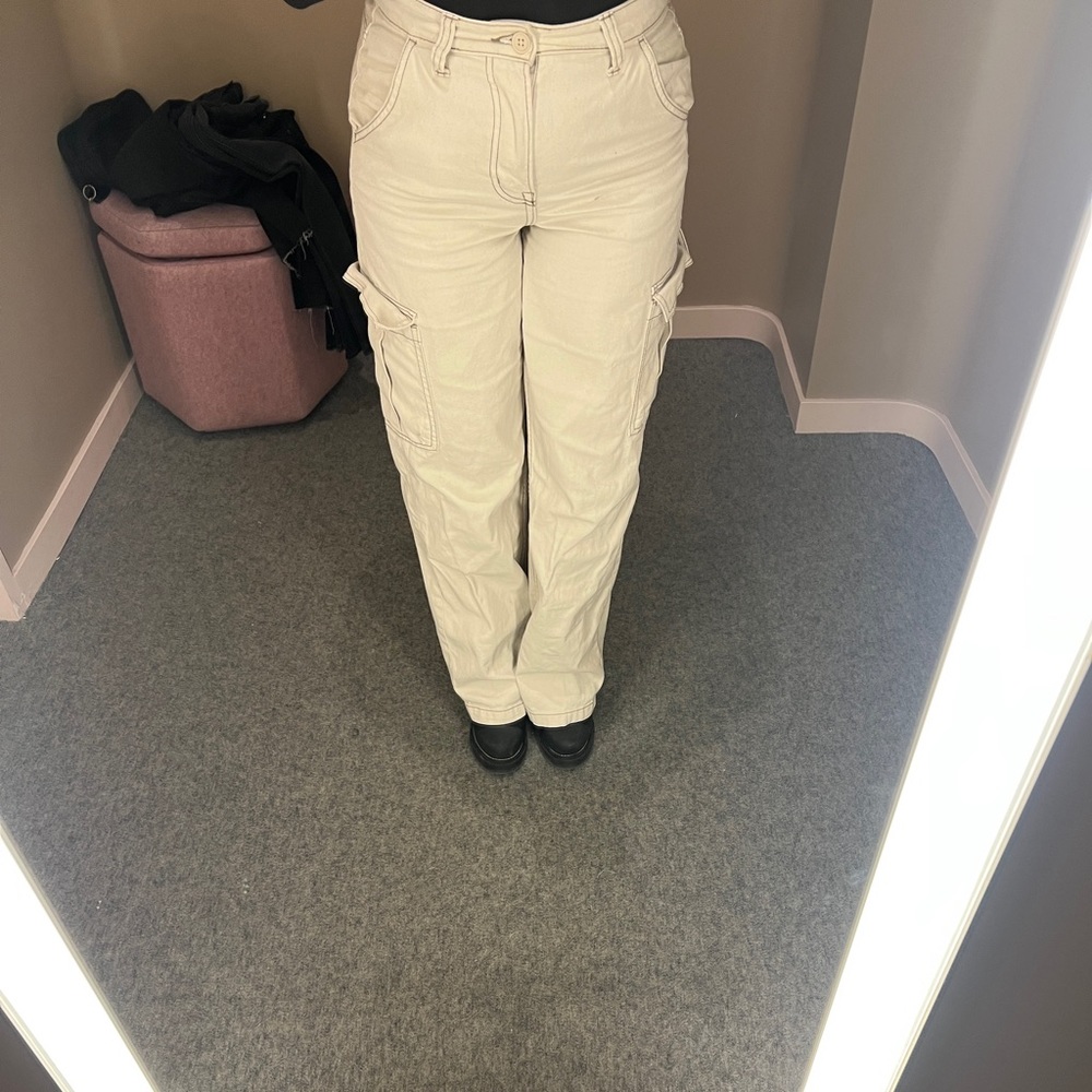 H&M - Beige baggy pants